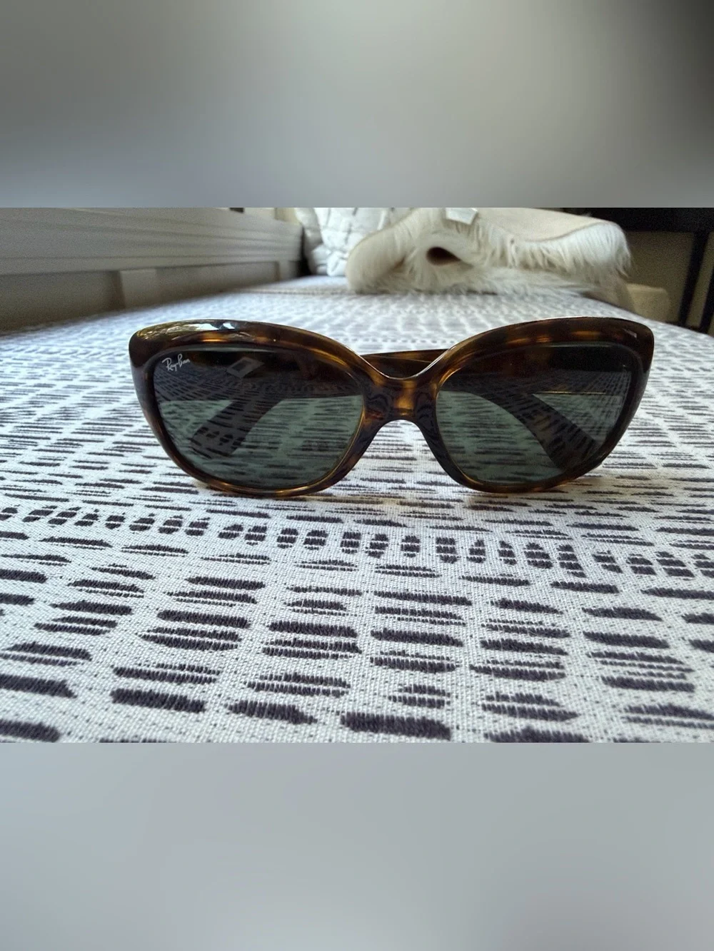 Ray-Ban Women's RB 4101 Jackie OHH Sunglasses Light Havana Brown Color Frame